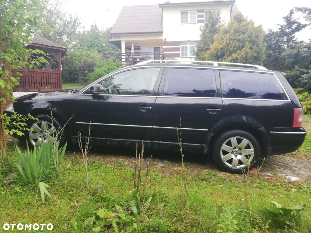 Volkswagen Passat - 2