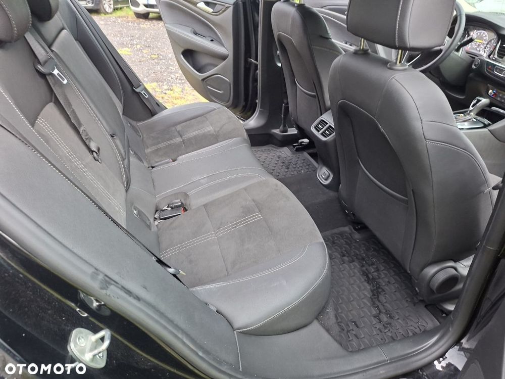 Opel Insignia 2.0 CDTI 4x4 Exclusive S&S - 4