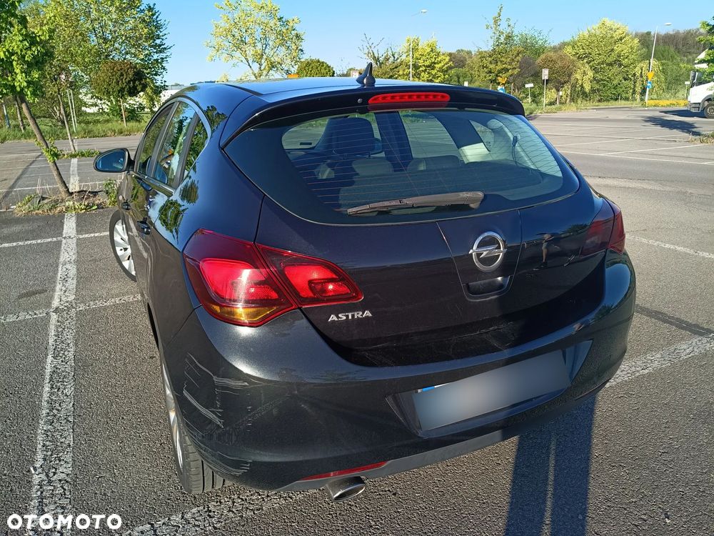 Opel Astra 1.4 T Cosmo - 5