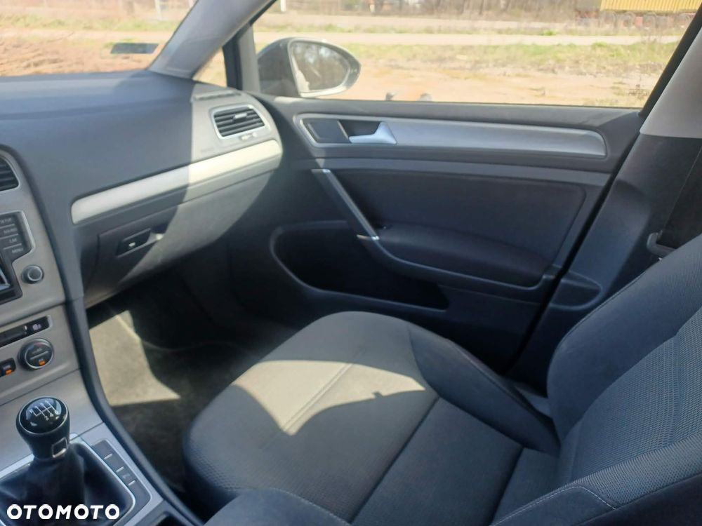 Volkswagen Golf 1.4 TSI BMT Highline - 11