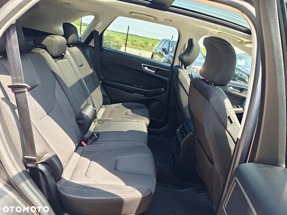Ford Edge 2.0 TDCi 4x4 Titanium - 17