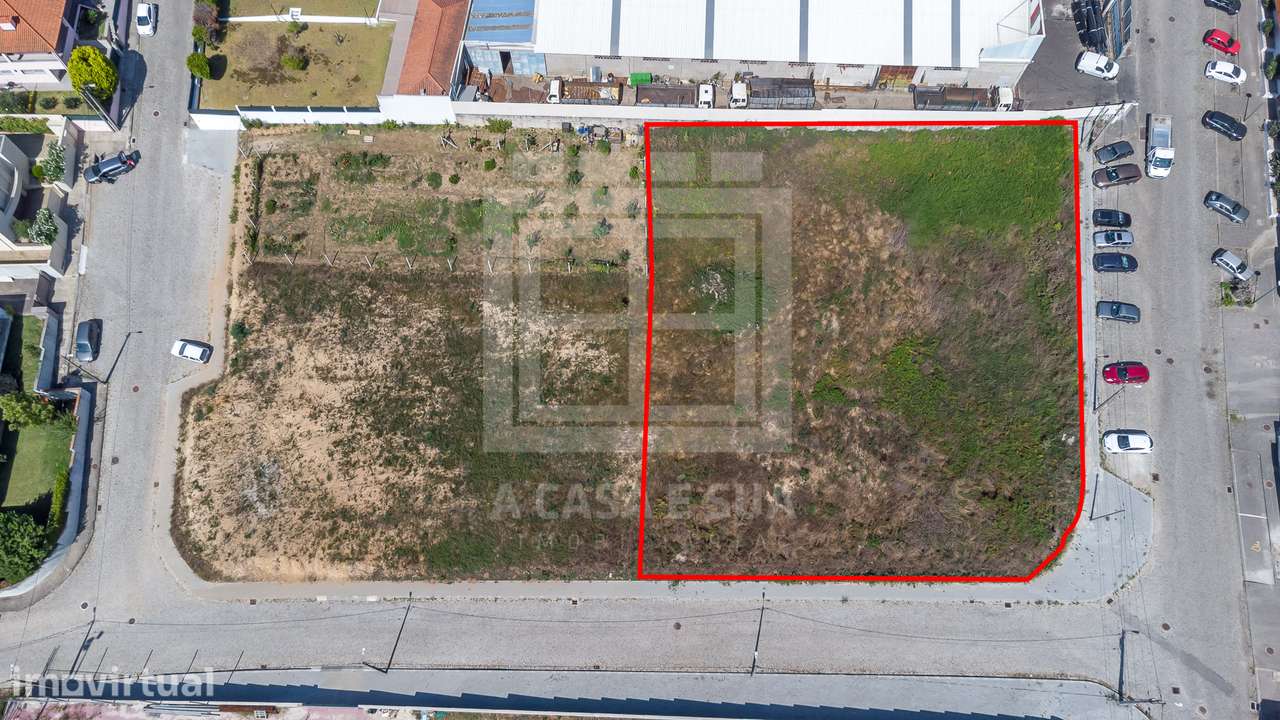 Lotes para construção com 2.165 m2 em Paços de Brandão - Grande imagem: 5/20