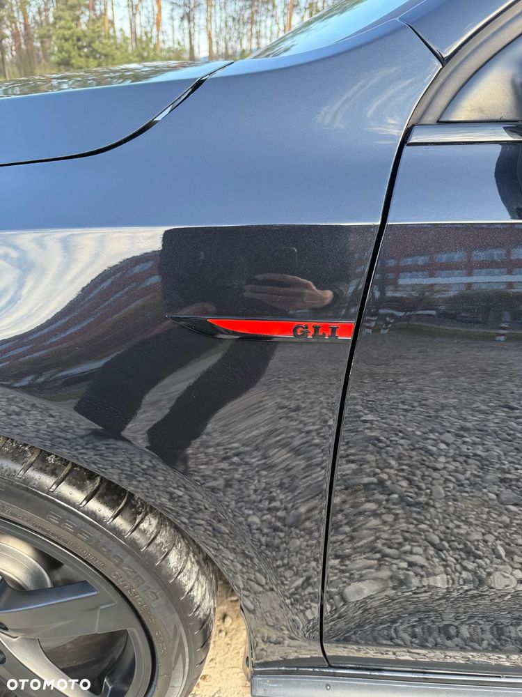 Volkswagen Jetta - 14