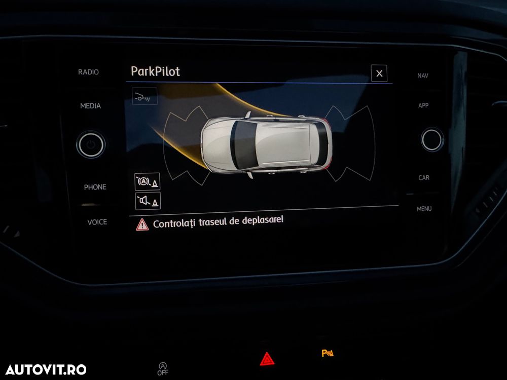VOLKSWAGEN T-Roc 2018 — imagine 29