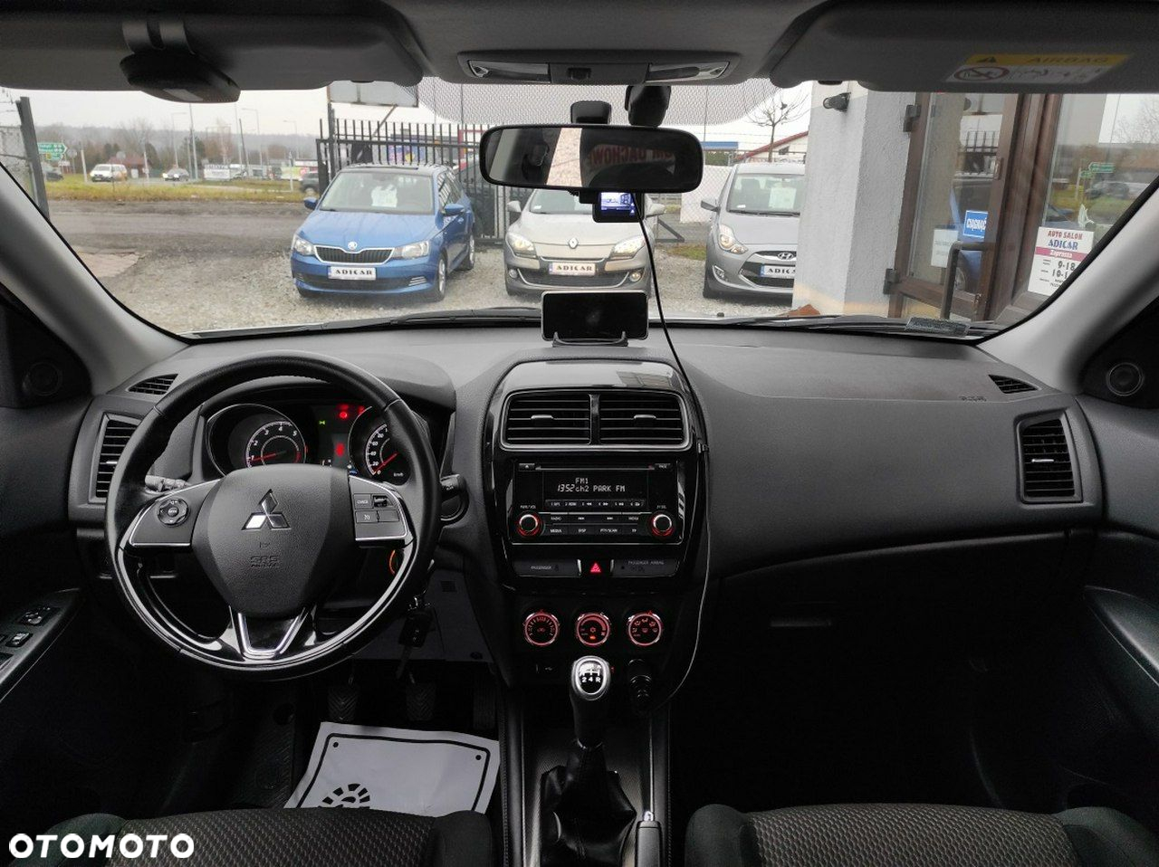 Mitsubishi ASX - 10