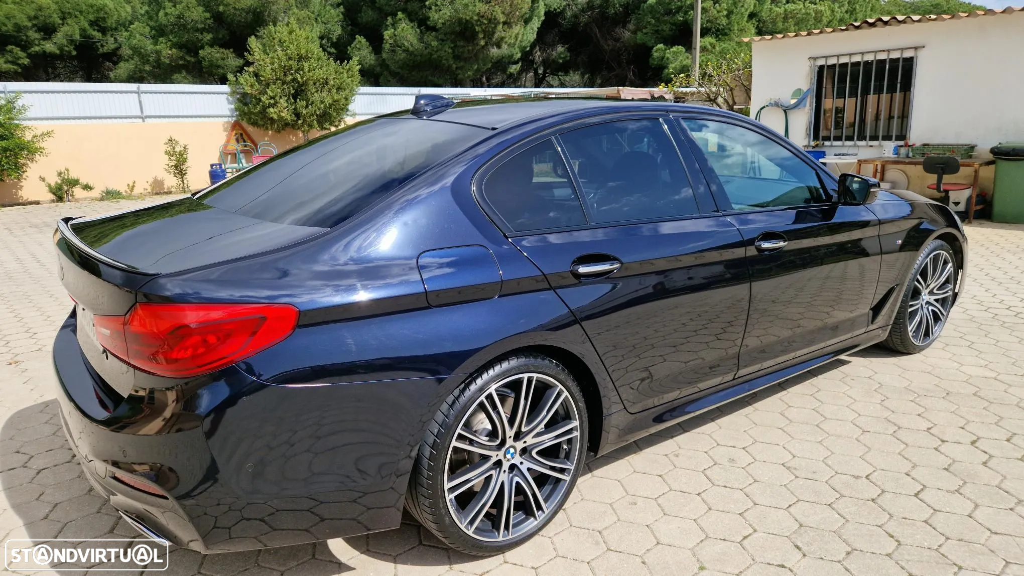 BMW 520 d ED Pack M - 13