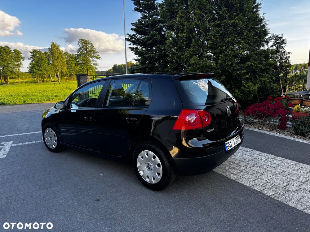 Volkswagen Golf 1.6 Tour - 32