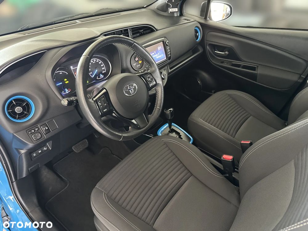 Toyota Yaris 1.5 VVT-i Selection - 10