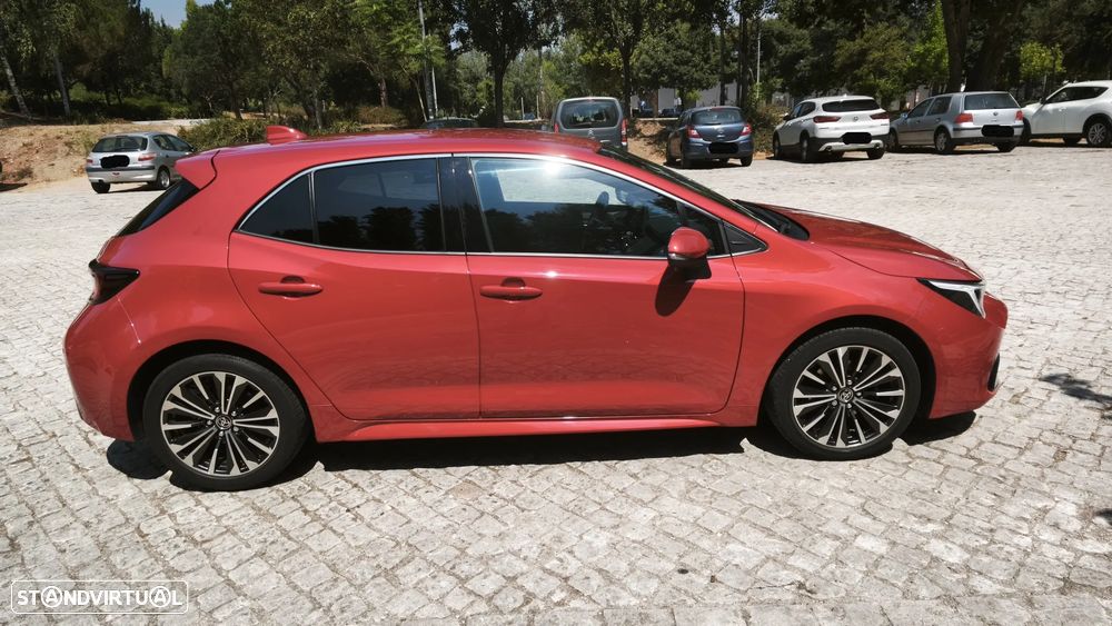 Toyota Corolla 1.8 Hybrid Comfort Plus - 9