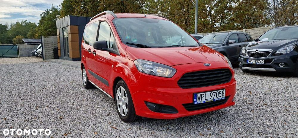 Ford Tourneo Courier - 19