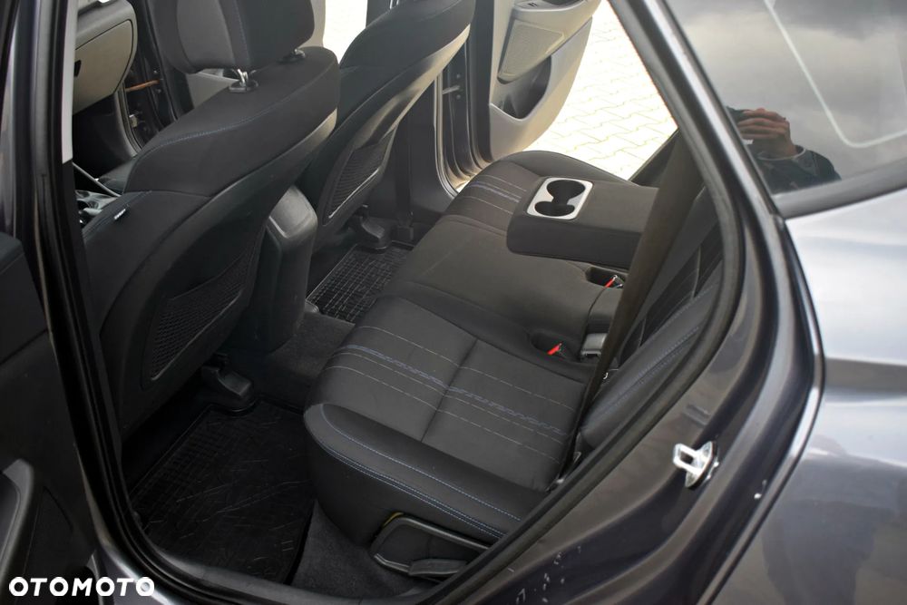 Hyundai Tucson 2.0 CRDI 4WD Automatik Premium - 31
