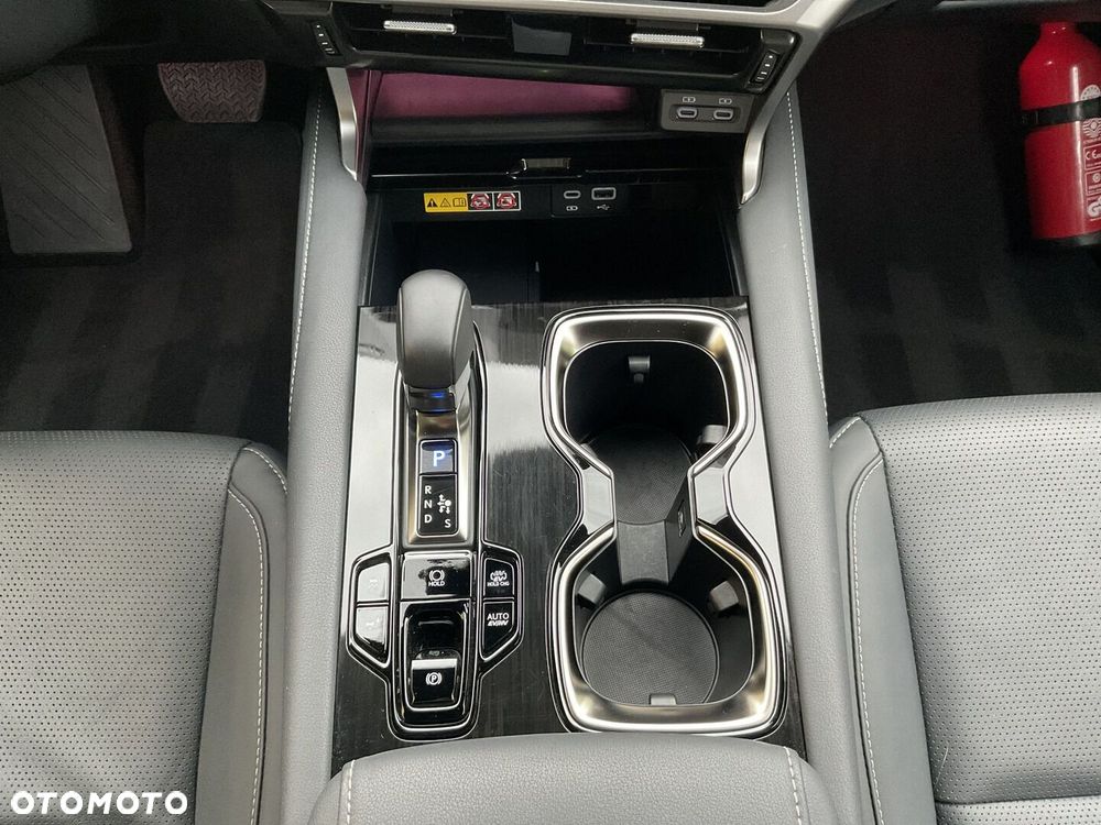 Lexus RX 450h+ Prestige - 28