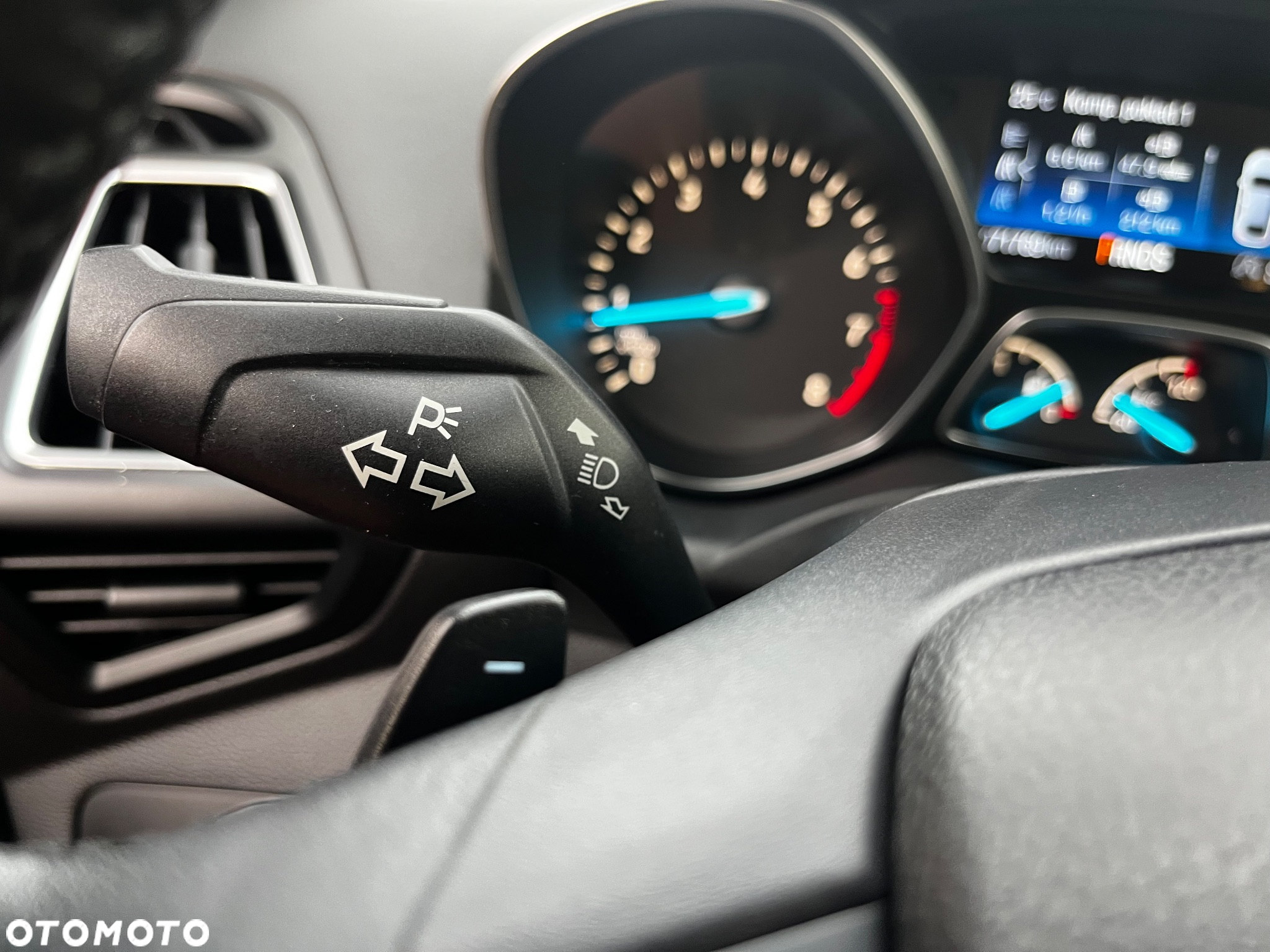 Ford Kuga 1.5 EcoBoost AWD Titanium ASS - 21