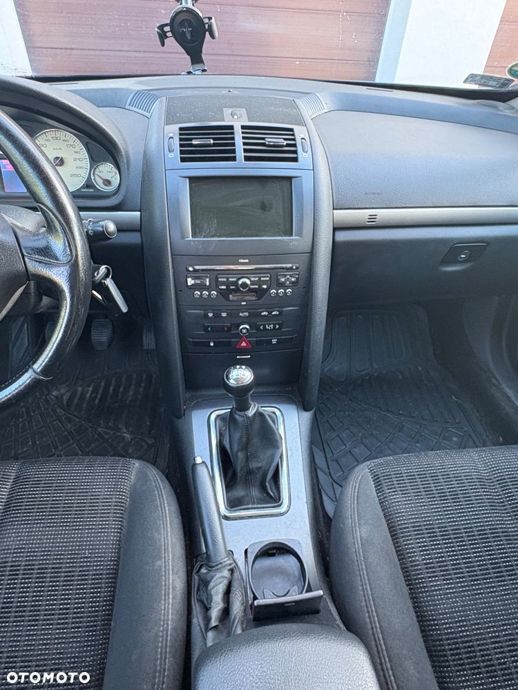Peugeot 407 - 17