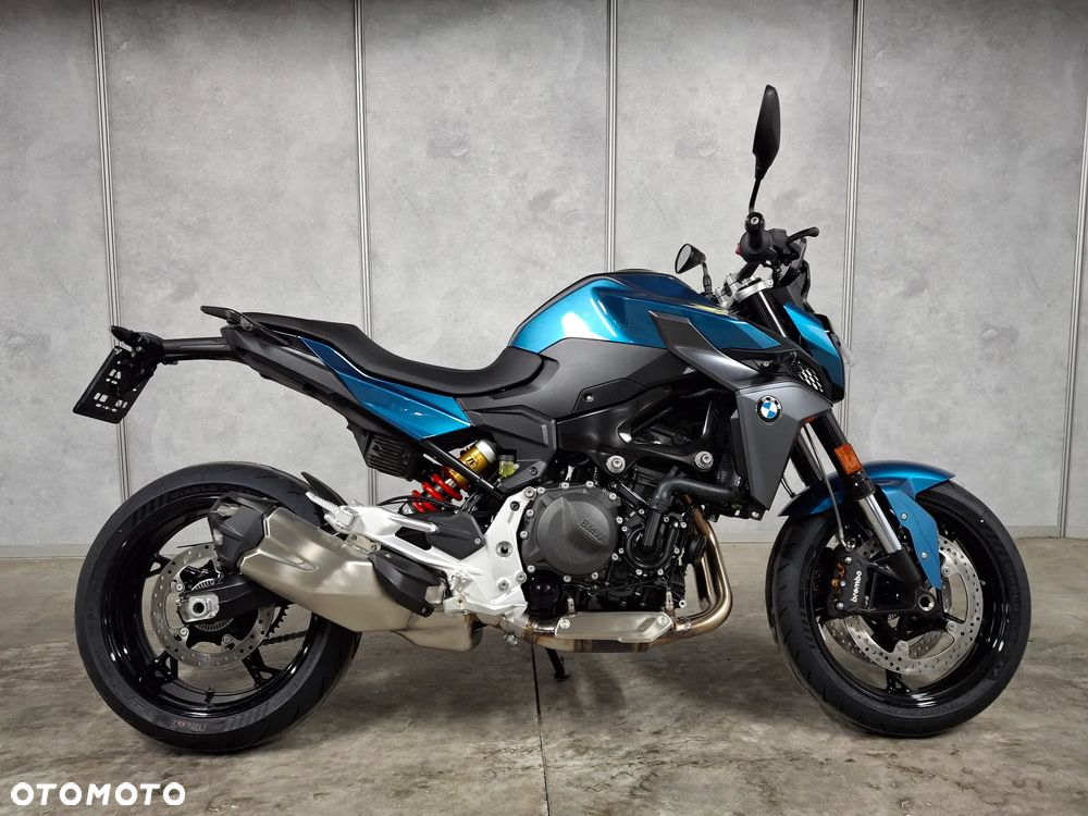 BMW R - 1