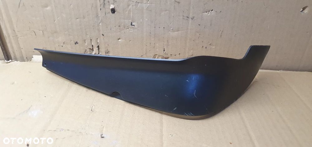 Osłona zaślepka lampy prawy tył VW Tourn 1T0945312 - 1