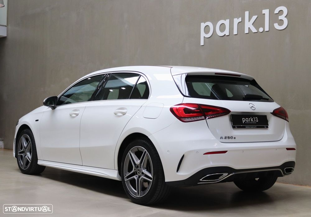 Mercedes-Benz A 250 e AMG Line - 46