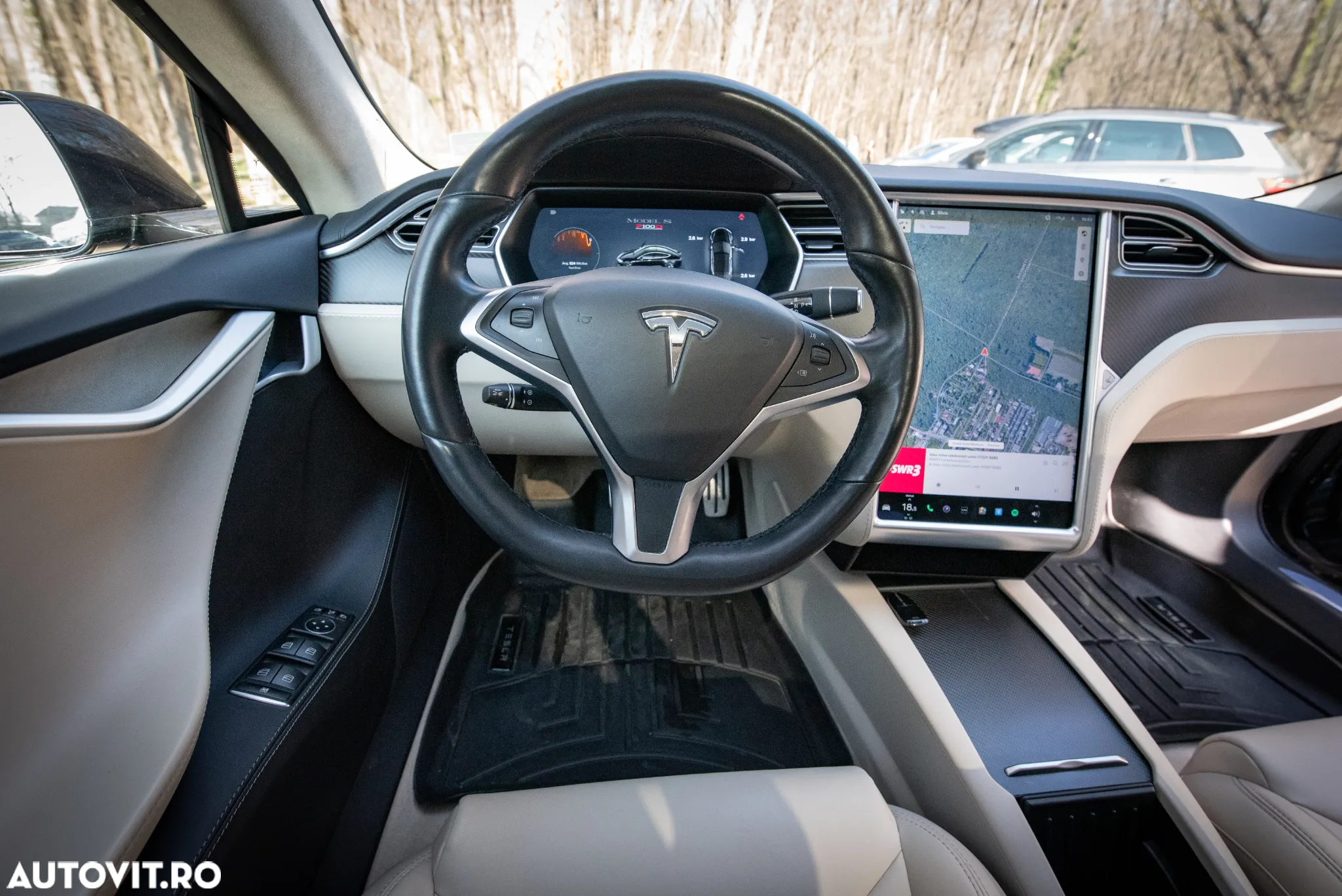 Tesla Model S Performance - 14