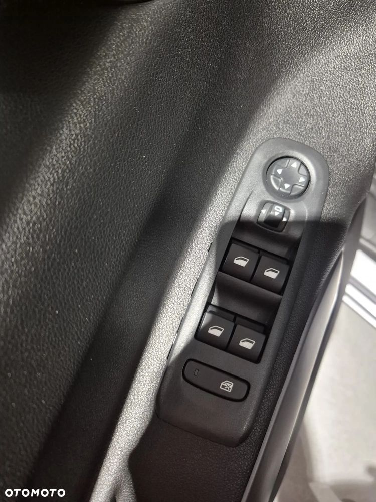 Citroën Berlingo XL 1.5 BlueHDI Max S&S EAT8 - 18