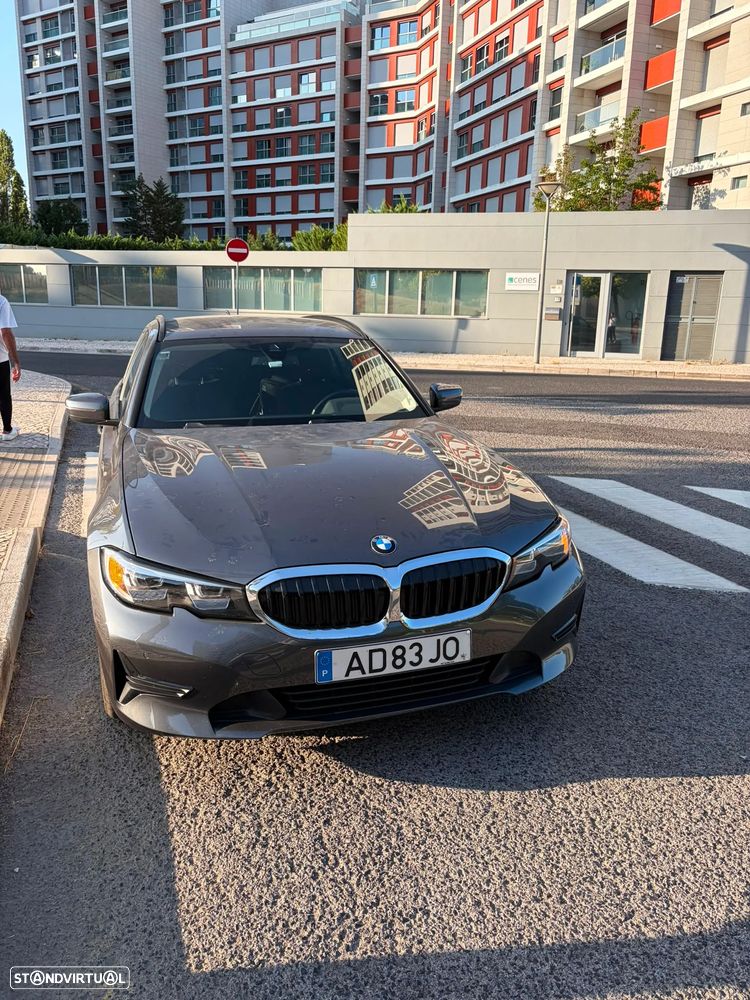 BMW 330 e Corporate Edition Auto — fotografia 9