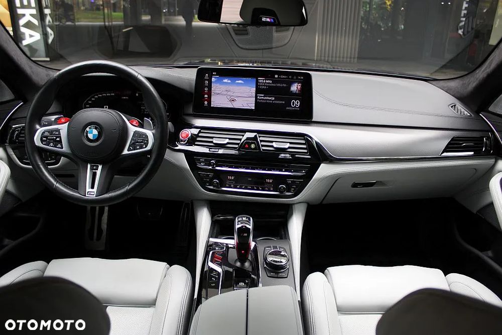 BMW M5 Competition - 19