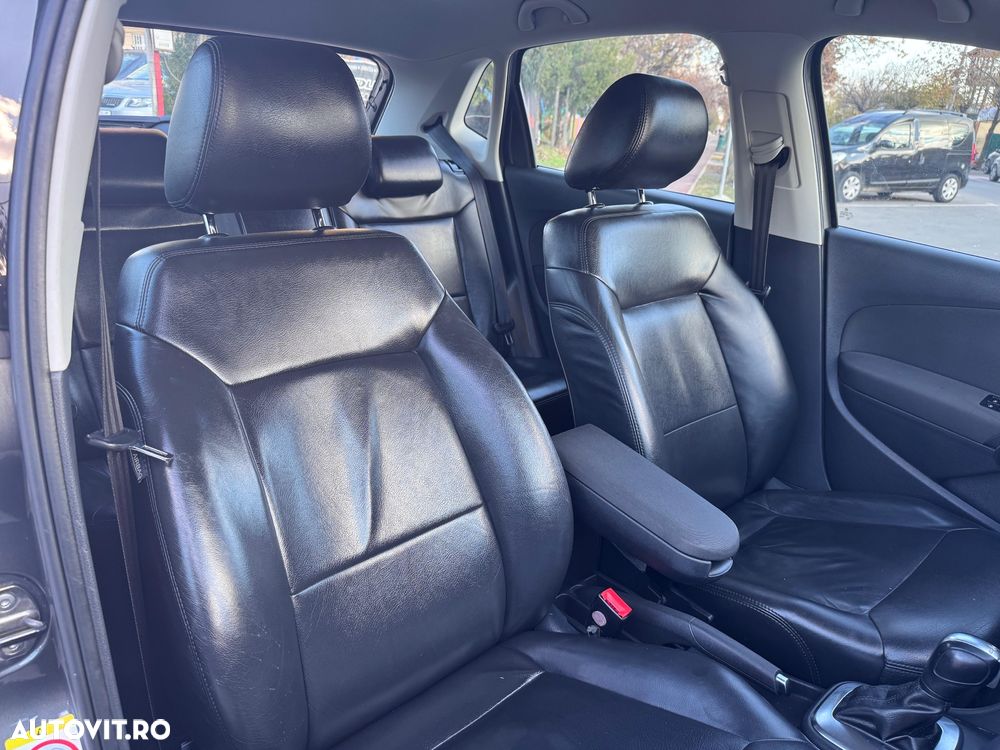 Volkswagen Polo 1.2 TSI DSG Blue Motion Technology Comfortline - 16