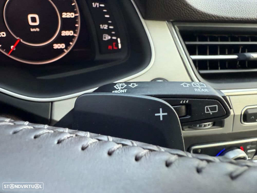 Audi Q7 3.0 TDI quattro tiptronic 7L - 30