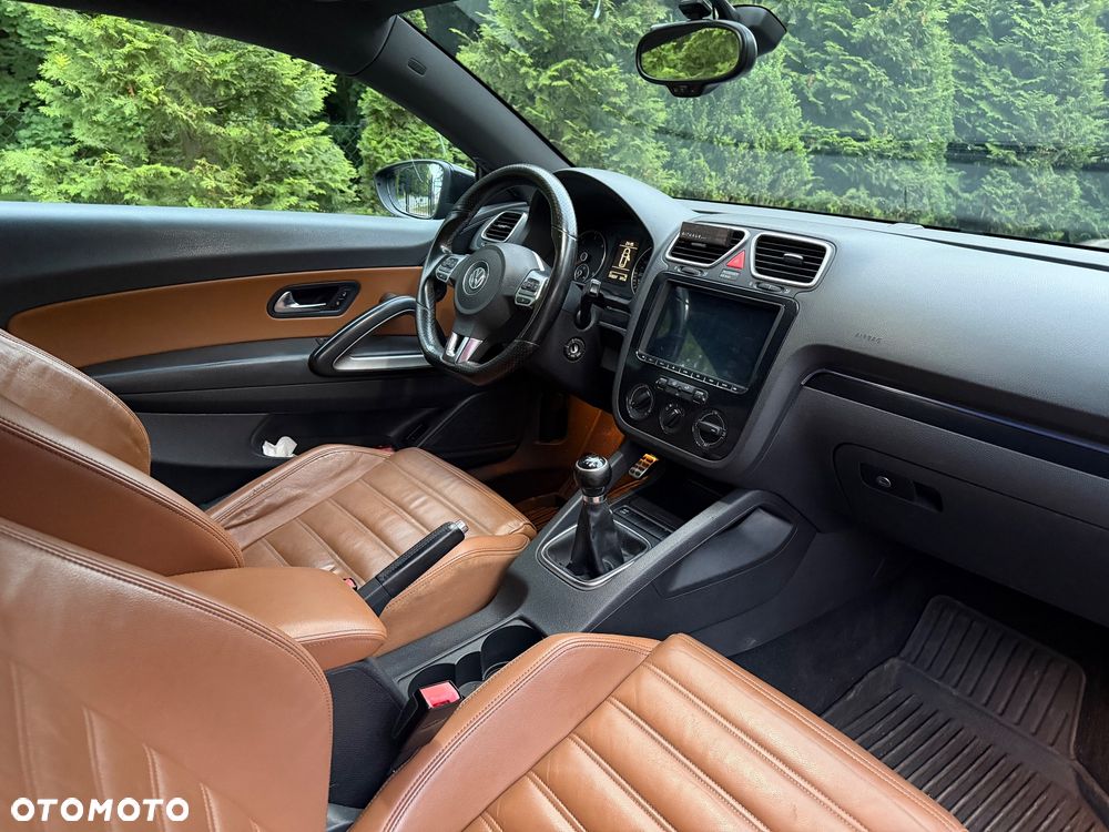 Volkswagen Scirocco 2.0 TDI - 5