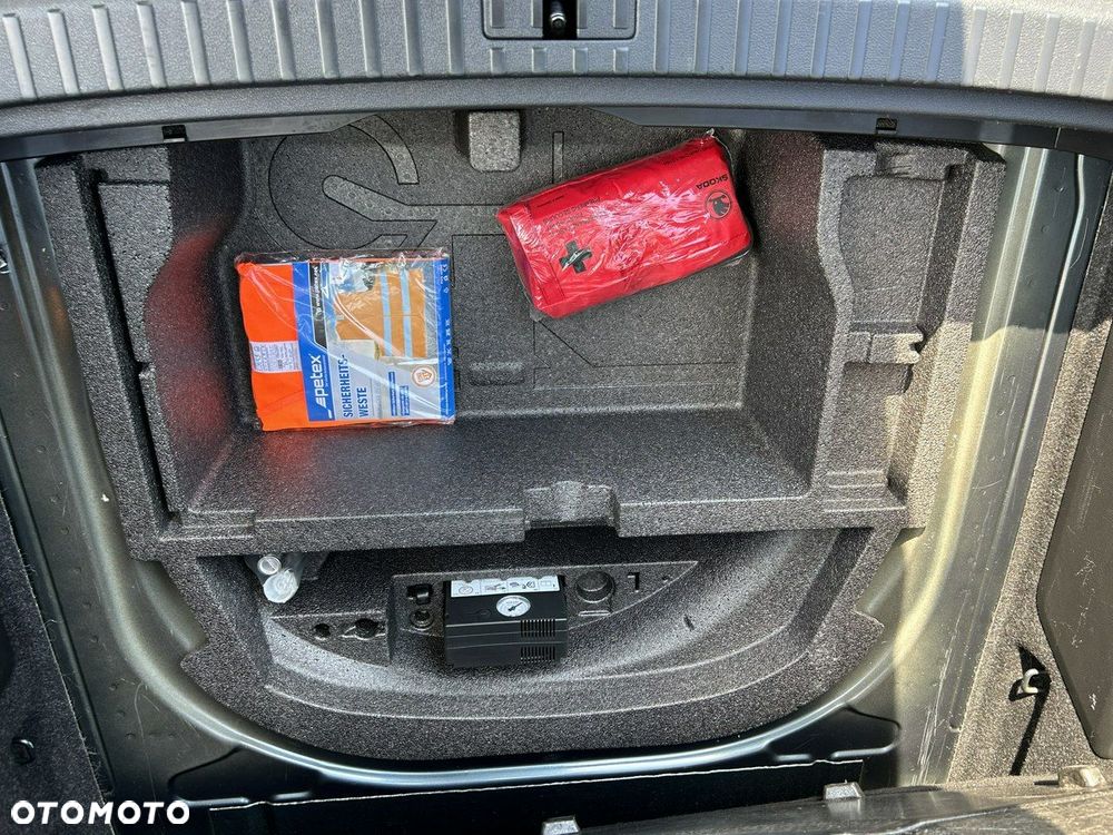 Skoda Octavia 2.0 TDI (Green tec) DSG Ambition - 27