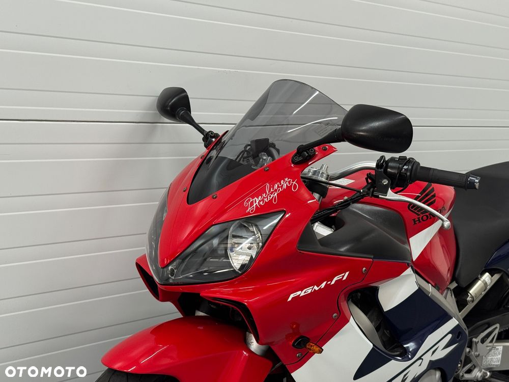 Honda CBR - 19
