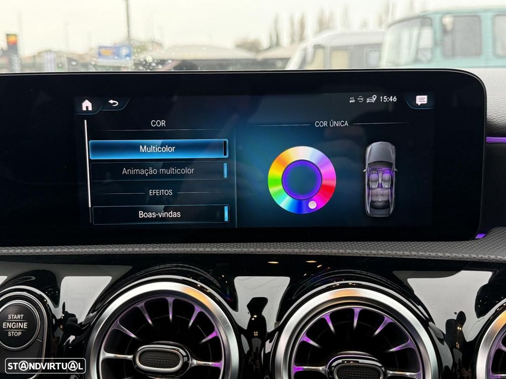 Mercedes-Benz A 250 Limousine e AMG Line - 32