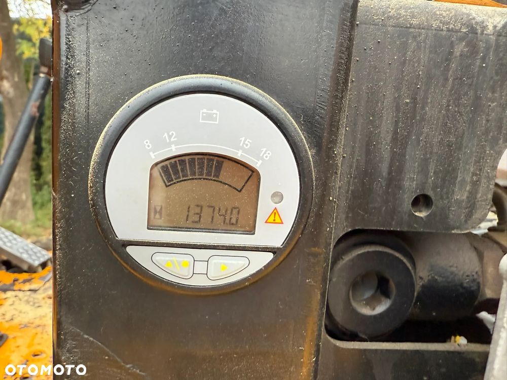 Thwaites 6 ton obrotowe - MACH 2062 - 8