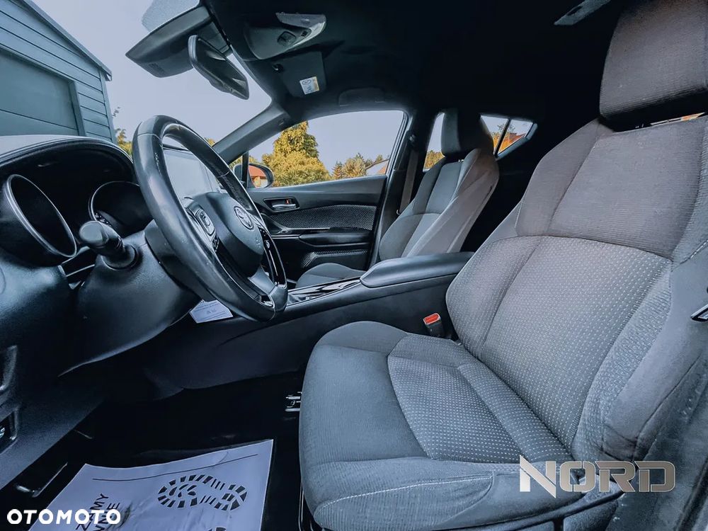 Toyota C-HR 1.8 Hybrid Premium - 16