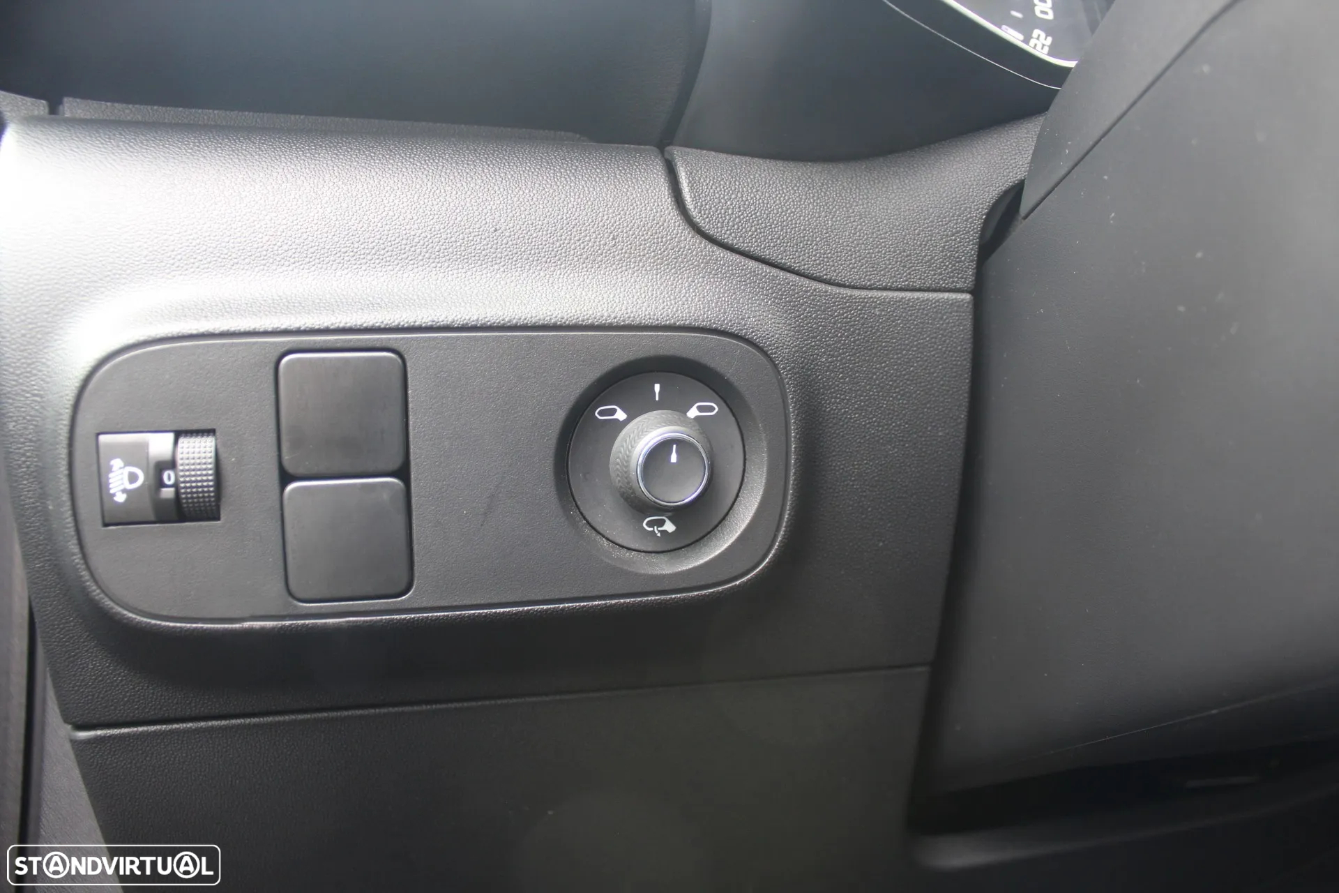 Citroën C3 Pure Tech 110 S&S EAT6 MAX - 41