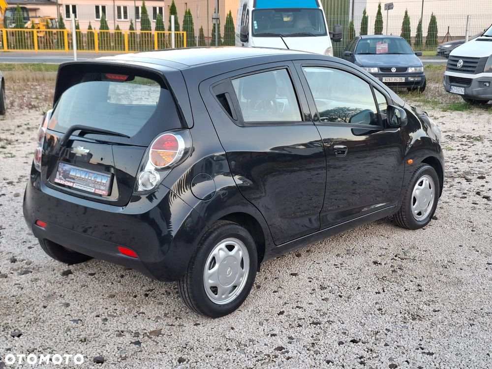 Chevrolet Spark 1.0 LS - 17