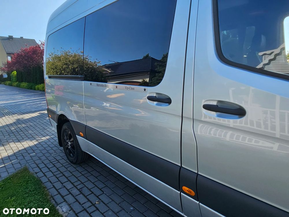 Mercedes-Benz SPRINTER 317 9-osobowy VIP AMG SALON POLSKA! - 7