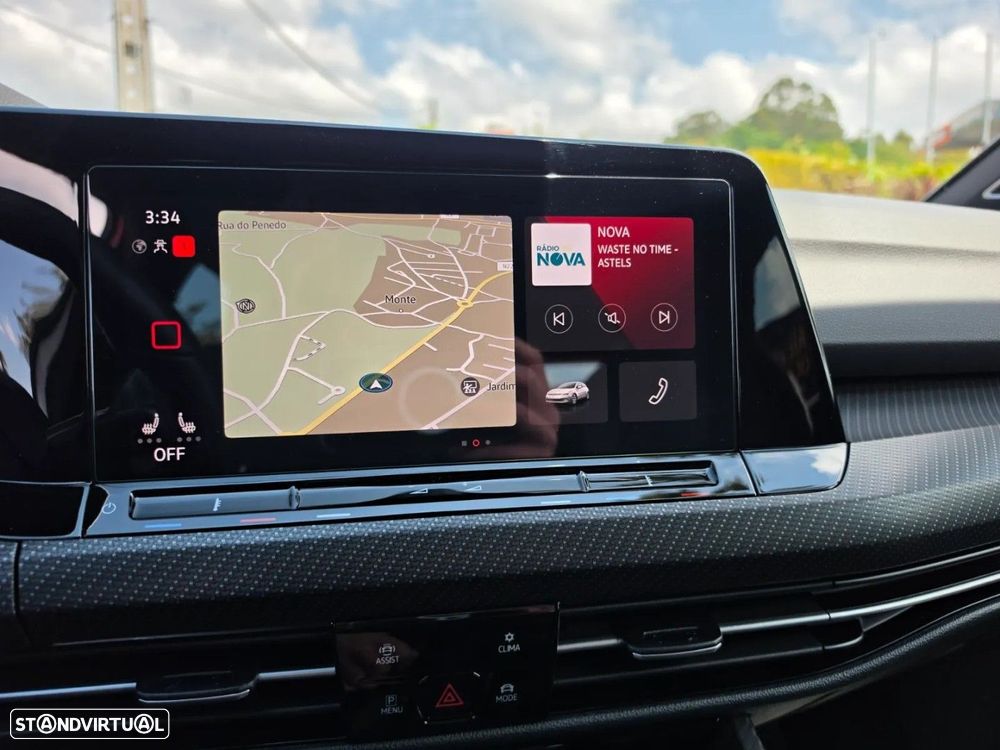 VW Golf 2.0 TDI R-Line DSG - 19