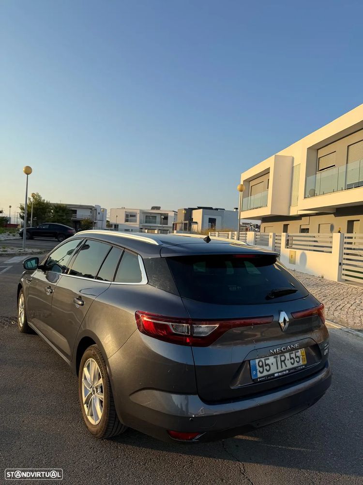 Renault Mégane Sport Tourer 1.5 dCi Zen - 2