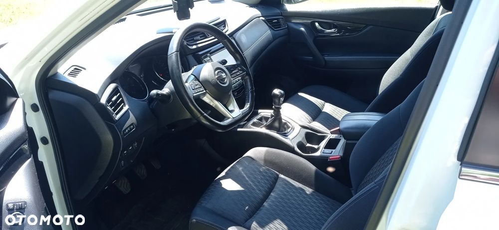 Nissan X-Trail - 5