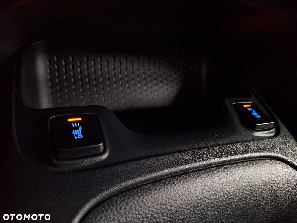 Toyota Corolla 1.8 Hybrid Comfort - 31