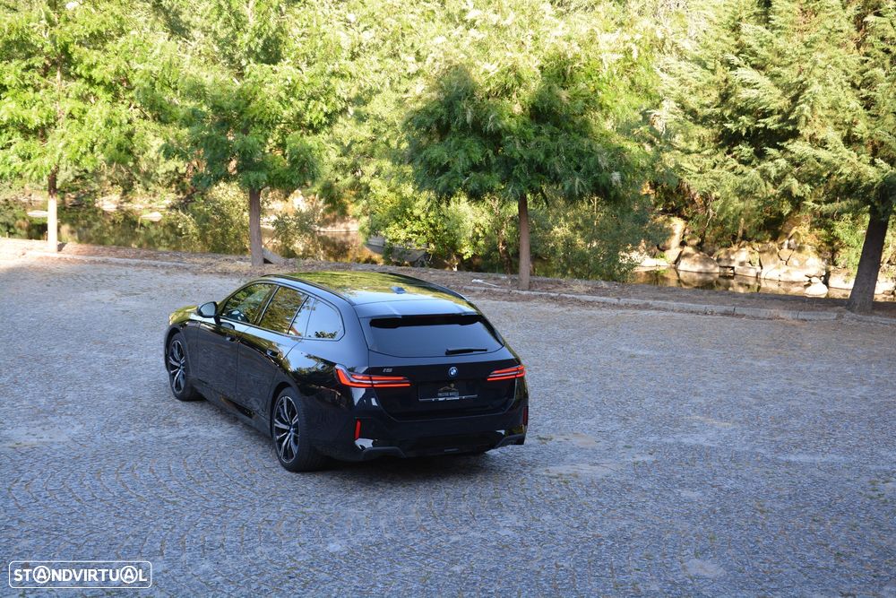 BMW i5 eDrive40 Pack Desportivo M Pro - 3