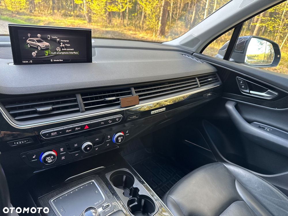 Audi Q7 3.0 TFSI Quattro Tiptronic - 26