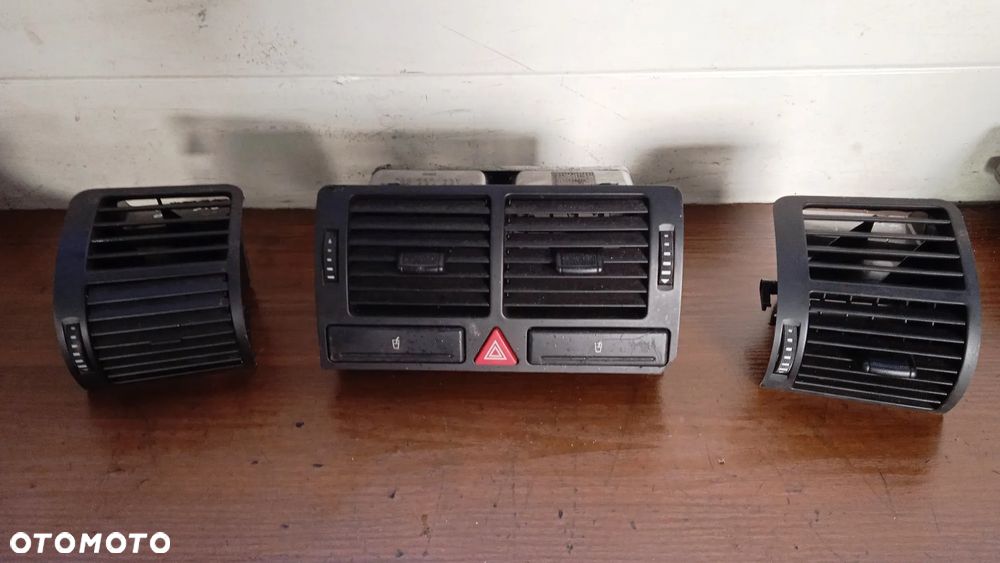 Kratka nawiewu środkowa Audi A2 - 1