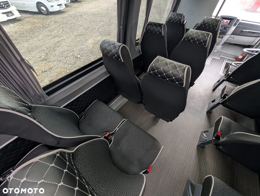 Mercedes-Benz Sprinter 515 - 23