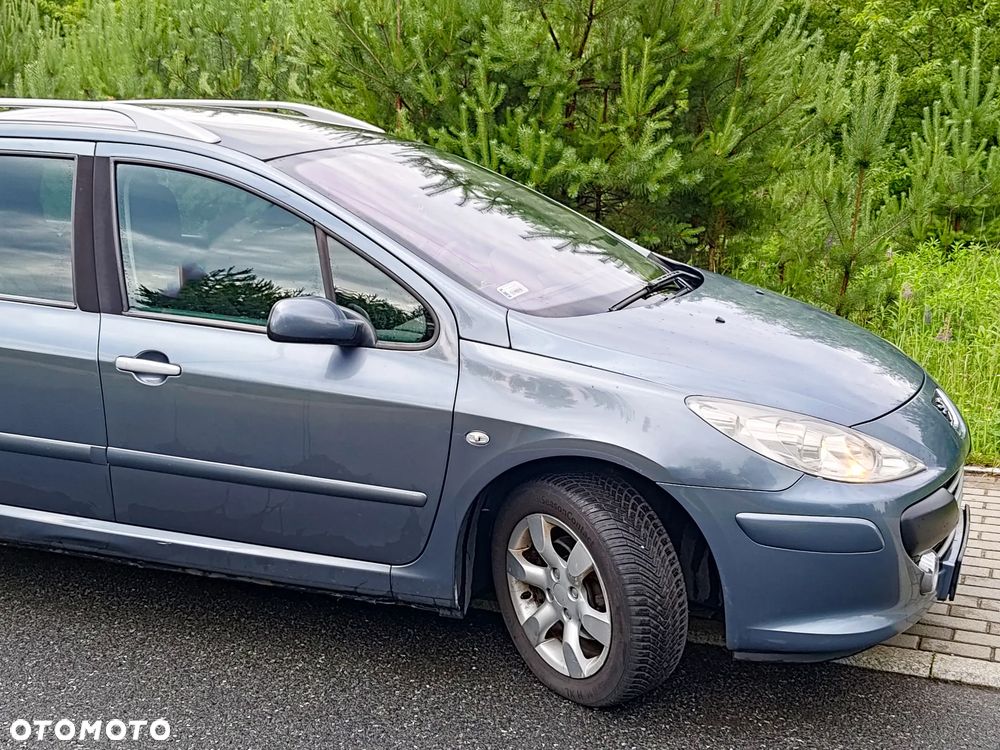 Peugeot 307 HDi SW 110 OXYGO - 14