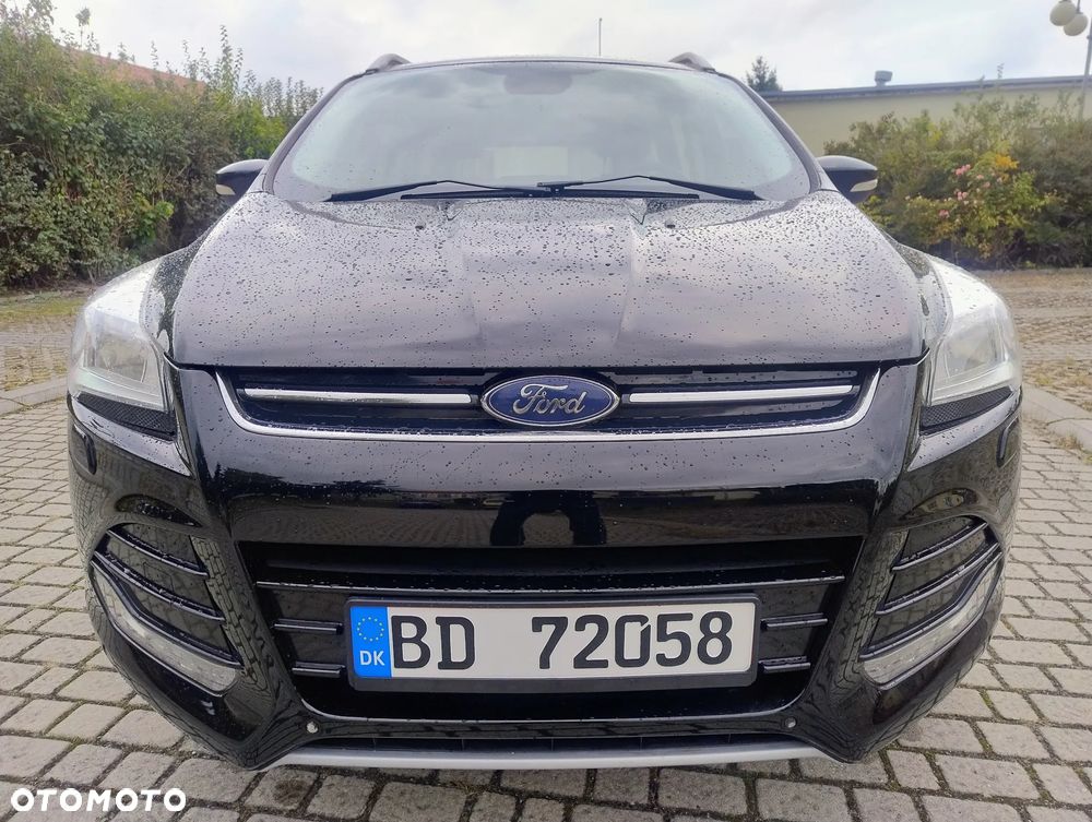 Ford Kuga 2.0 TDCi 2x4 Titanium - 8