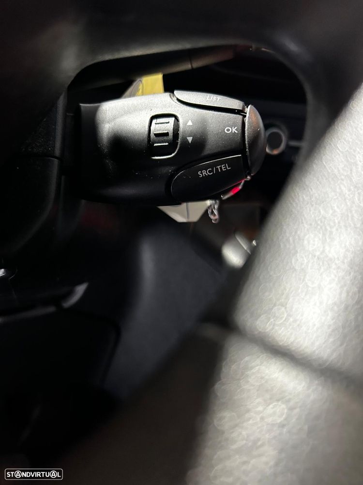 Peugeot PARTNER BLUE-HDI PREMIUM L1 - 22