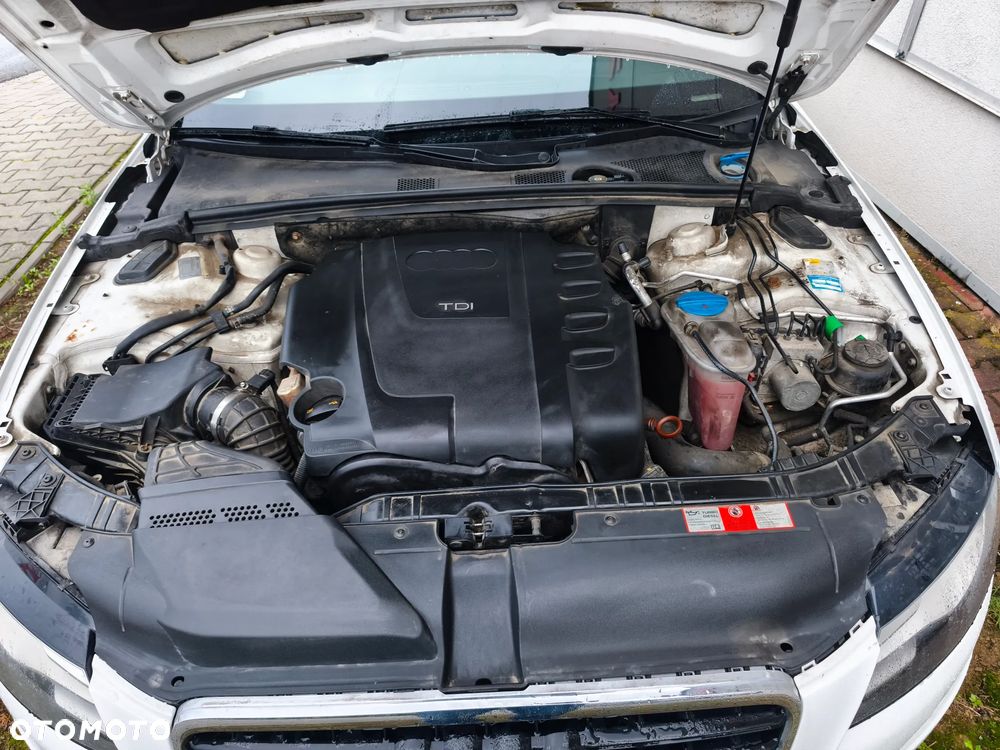 Audi A4 Avant 2.0 TDI - 17