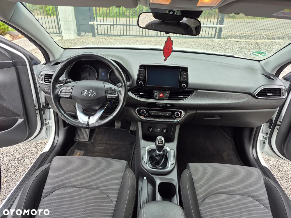 Hyundai i30 1.6 CRDI Select - 11