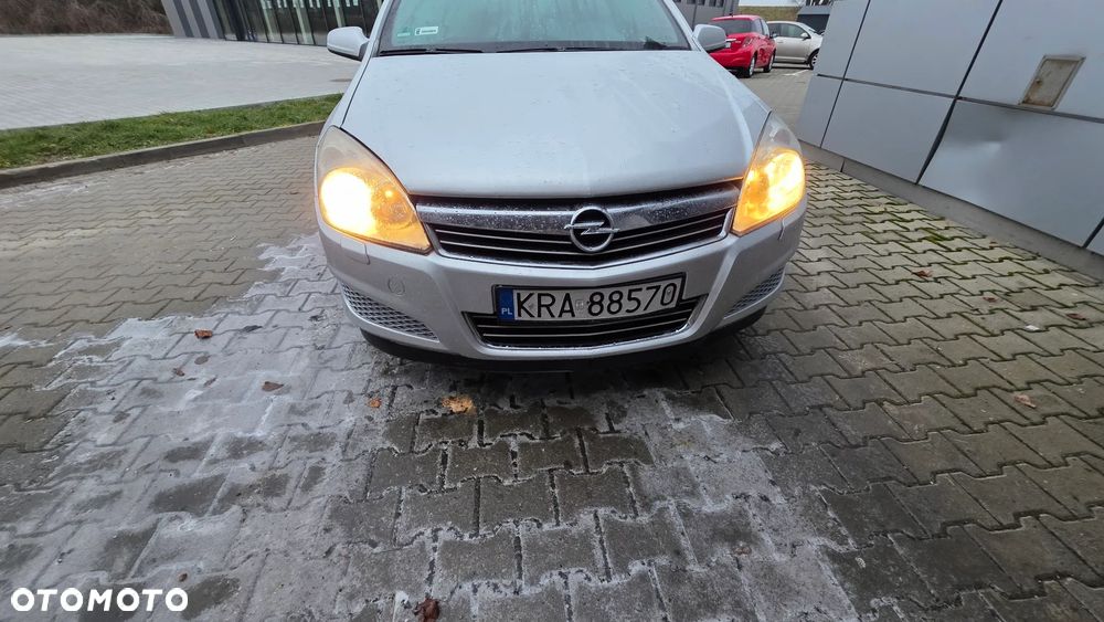 Opel Astra 1.7 CDTI DPF Color Edition - 19